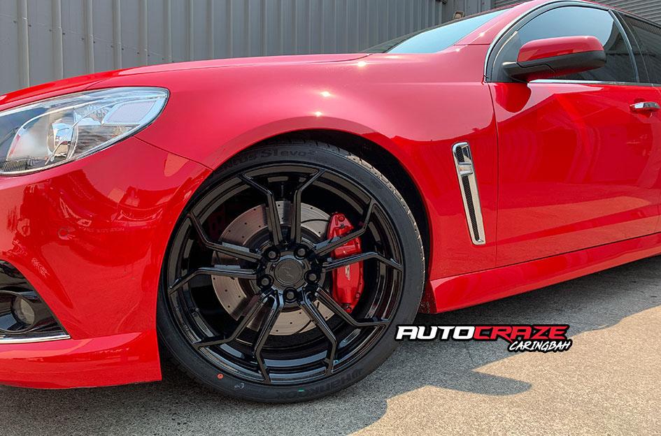 HOLDEN-COMMODORE-SF08-FLAT-BLACK
